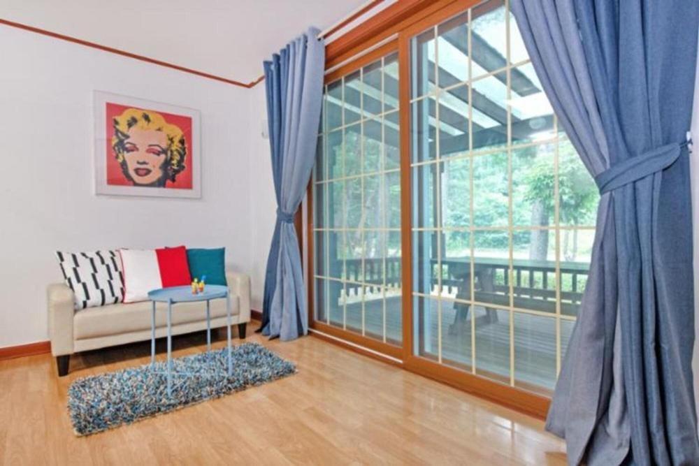 Eoullim Pension Starlight Yard Pyeongchang Phòng bức ảnh