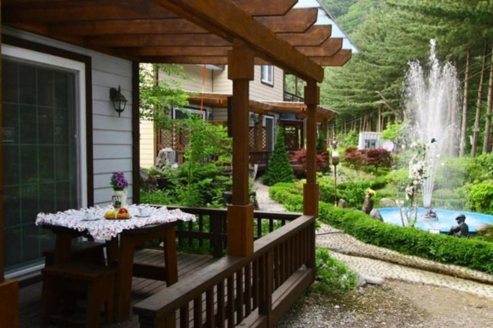 Eoullim Pension Starlight Yard Pyeongchang Phòng bức ảnh